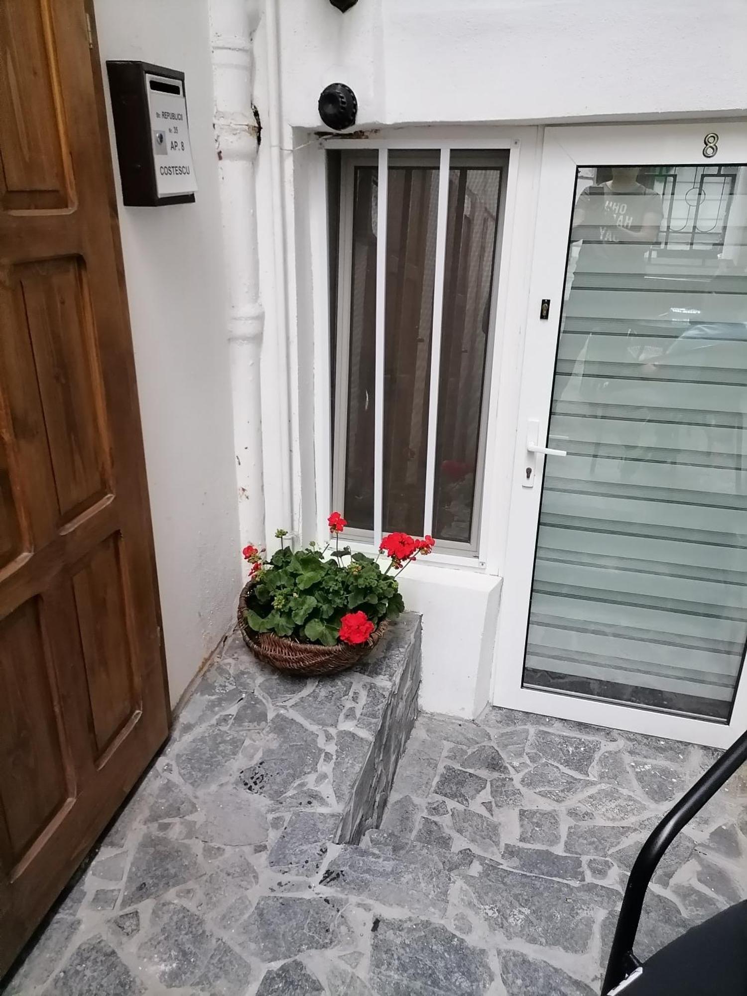 Republicii Rustic Apartament In Brasov City Center ภายนอก รูปภาพ