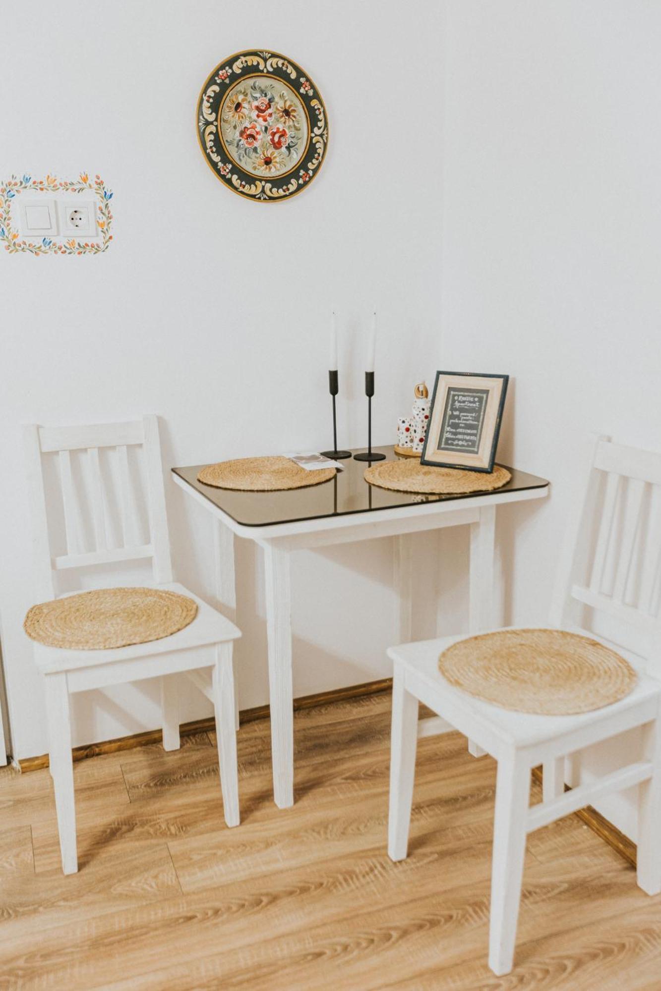 Republicii Rustic Apartament In Brasov City Center ภายนอก รูปภาพ