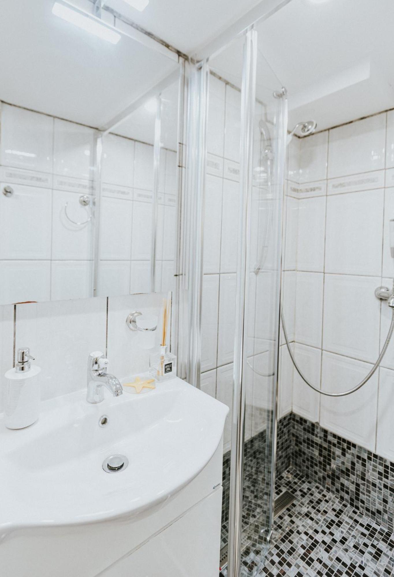 Republicii Rustic Apartament In Brasov City Center ภายนอก รูปภาพ