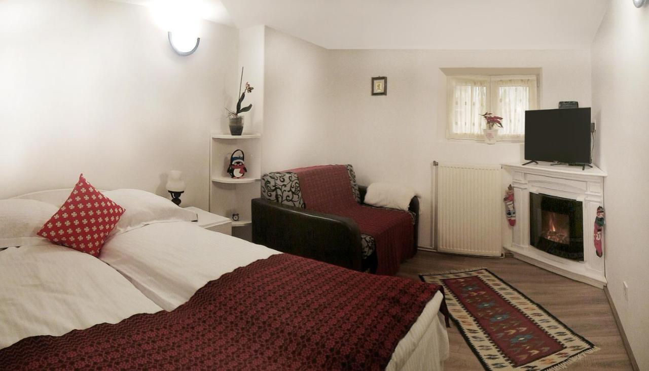 Republicii Rustic Apartament In Brasov City Center ภายนอก รูปภาพ