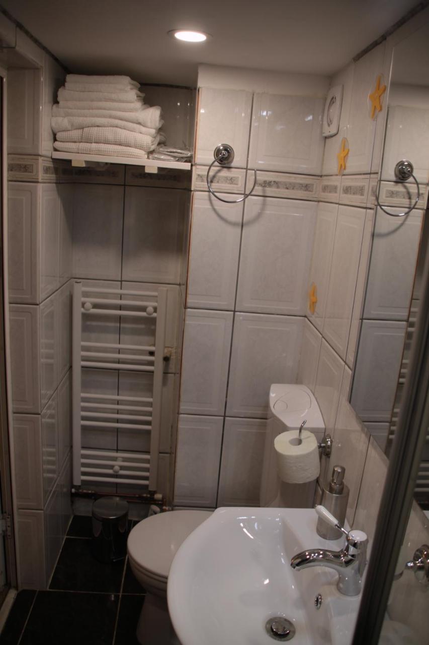 Republicii Rustic Apartament In Brasov City Center ภายนอก รูปภาพ