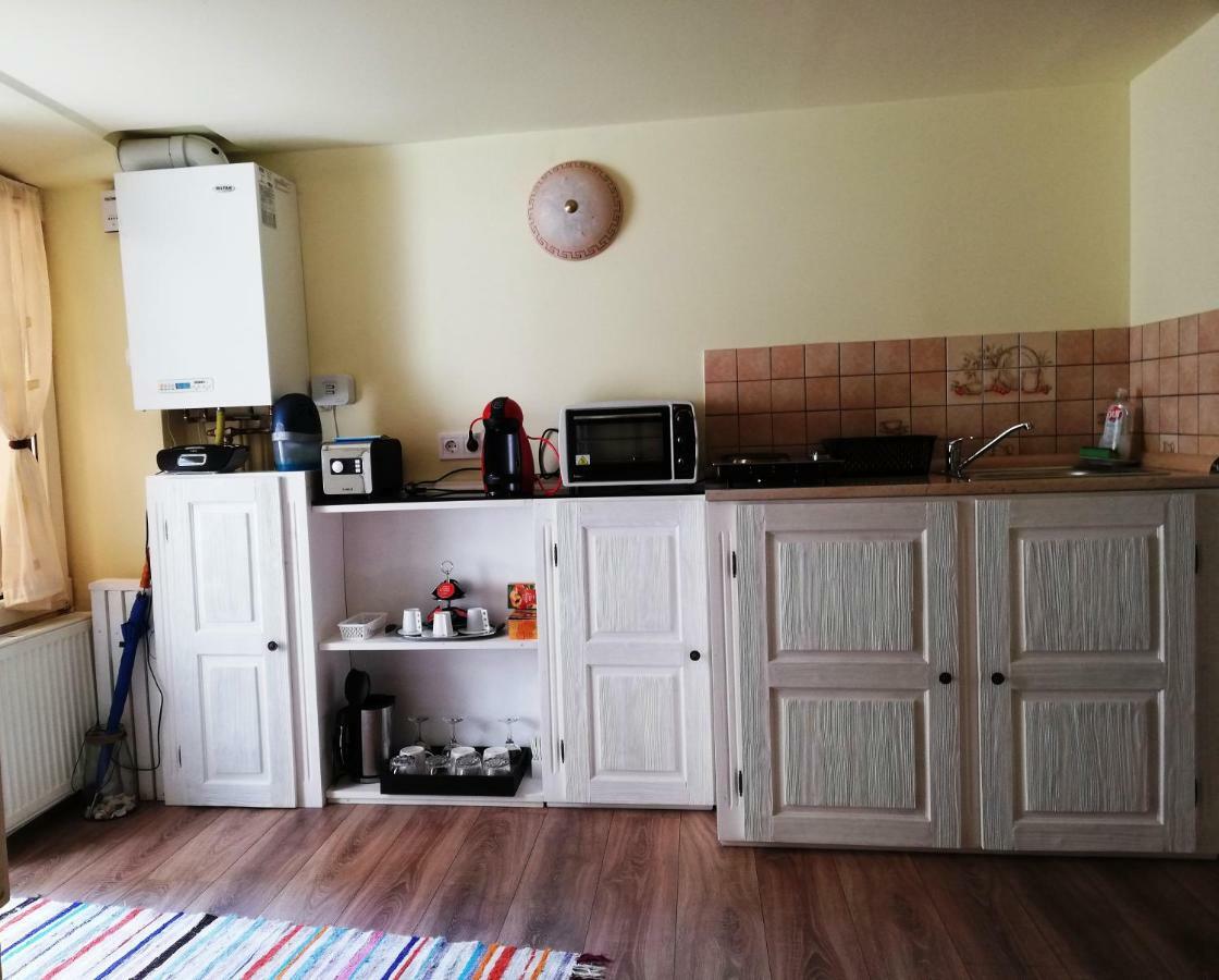 Republicii Rustic Apartament In Brasov City Center ภายนอก รูปภาพ